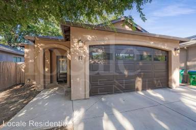 Main picture of 13 Overseer Ct