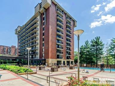 Main picture of 60 Longwood Ave