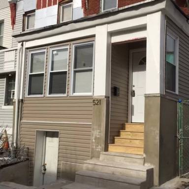 Main picture of 5215 Addison St