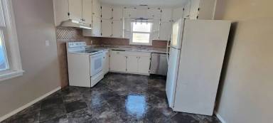 Main picture of 231 N Main St