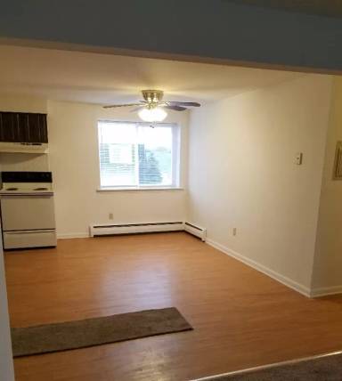 Main picture of 110 Losson Rd