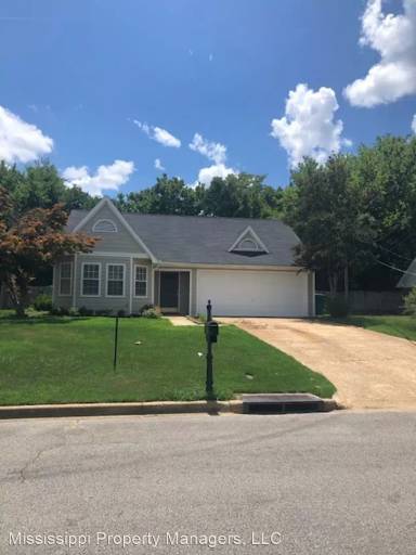 Main picture of 2015 Winfield Dr