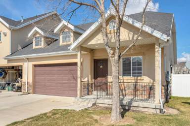 Main picture of 61 E Bella Monte Dr