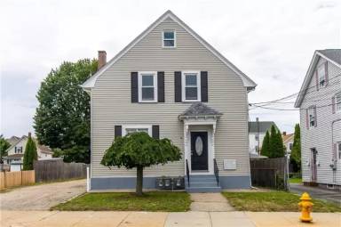 Main picture of 181 S Bend St