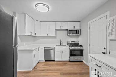 Main picture of 1822 Plainview Ave