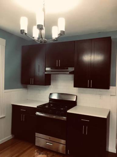 Main picture of 75 Linden St