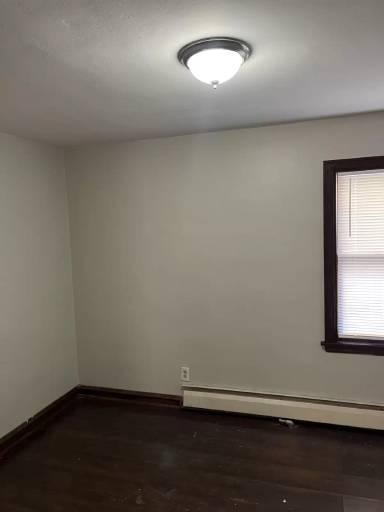 Main picture of 1658 S 21st St