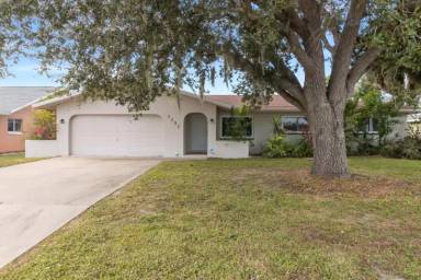 Main picture of 3357 Conway Blvd