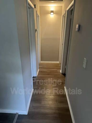 Main picture of 3226 Urban Ave