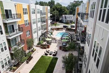 Main picture of Cameron Court