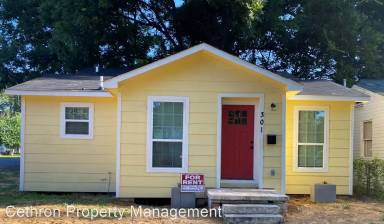 Main picture of 301 Edwards St