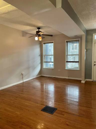 Main picture of 743 Harvard St NW