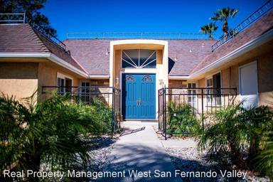 Main picture of 19847 Merridy St