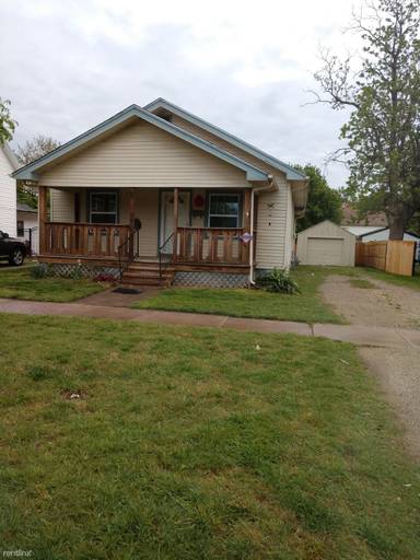 Main picture of 212 S Millwood St