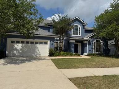Main picture of 2109 Swallowtail Ln