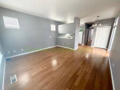 Main picture of 936 SE Elina Ave