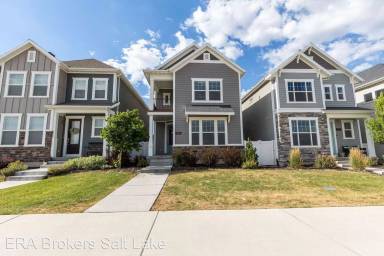 Main picture of 3472 W Waterbury Dr