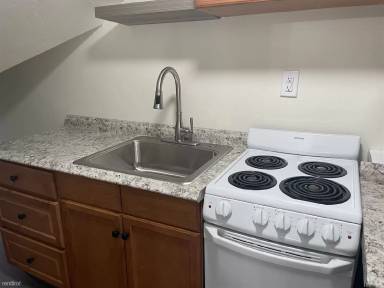 Main picture of 71 W Wyoming Ave
