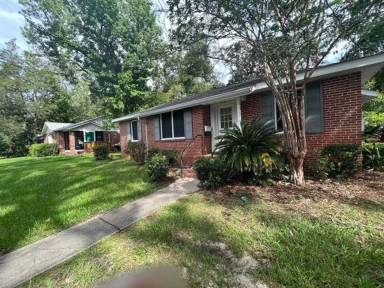 Main picture of 1144 E Tennessee St