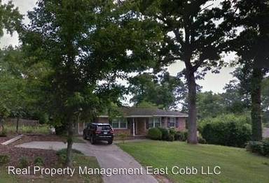 Main picture of 2692 Fairlane Dr