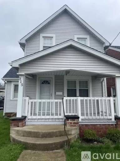 Main picture of 315 16th St NE