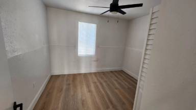 Main picture of 1829 NW 2nd Ct