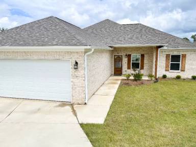 Main picture of 1032 Briarwood Dr