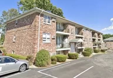 Main picture of 1 County St