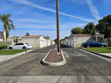 Main picture of 1906 Palm Ave