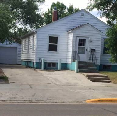 Main picture of 1024 5th Ave