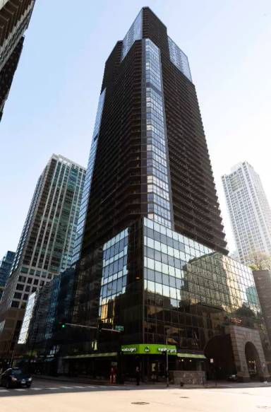 Main picture of 10 E Ontario St Apartments