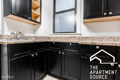 Main picture of 1425 W Cullom Ave