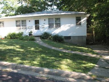 Main picture of 1309 Pearl Ave