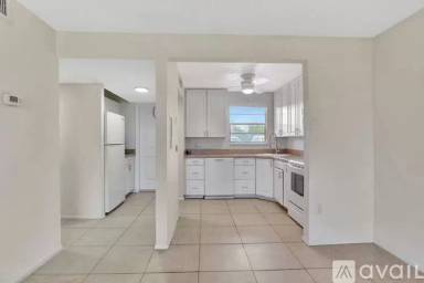 Main picture of 160 Turtle Lake Ct