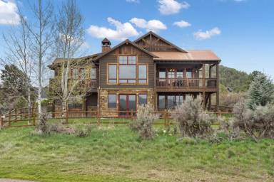 Main picture of 4118 Crystal Bridge Dr