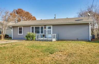 Main picture of 2321 N Shannon St