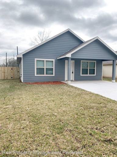 Main picture of 7953 Kenton St