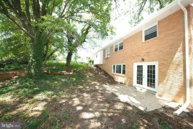 Main picture of 9218 Davidson St
