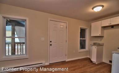 Main picture of 603 S Blakely St