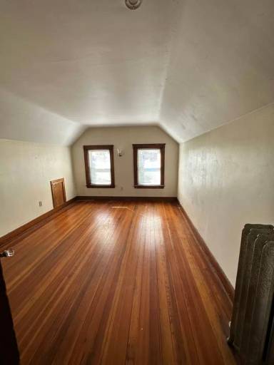 Main picture of 42 Whitman St