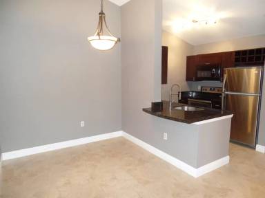 Main picture of 2820 N Oakland Forest Dr