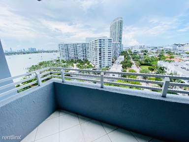 Main picture of The Waverly At South Beach