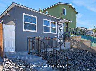 Main picture of 3739 Ocean View Blvd