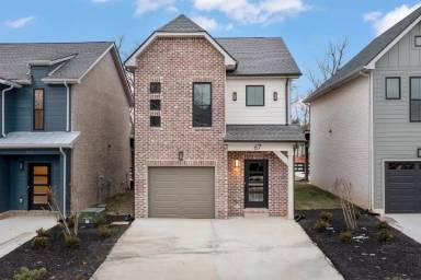Main picture of 63 Dutch Dr