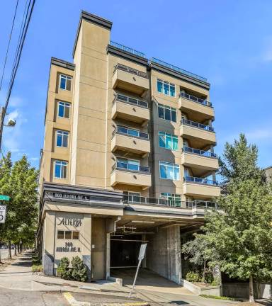 Main picture of 900 Aurora Ave N