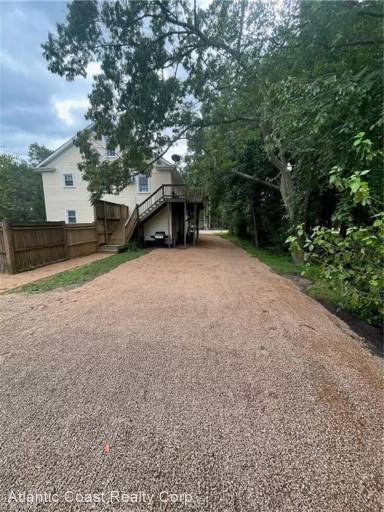 Main picture of 2104 Cedar Rd