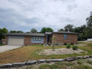 Main picture of 101 Fawn Valley Ln