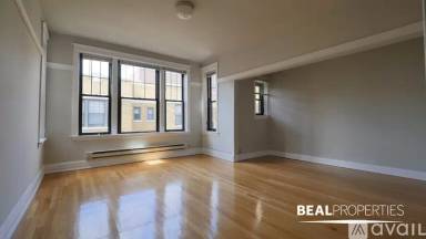 Main picture of 719-27 W Barry Ave