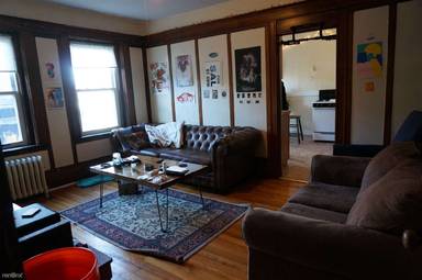 Main picture of S Saint Boston Ma