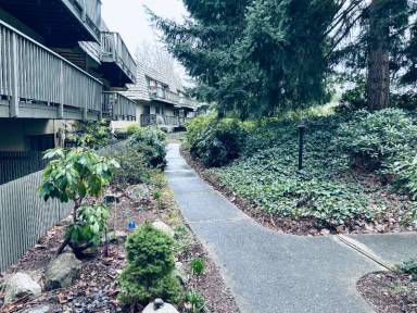 Main picture of 1415 154th Ave NE